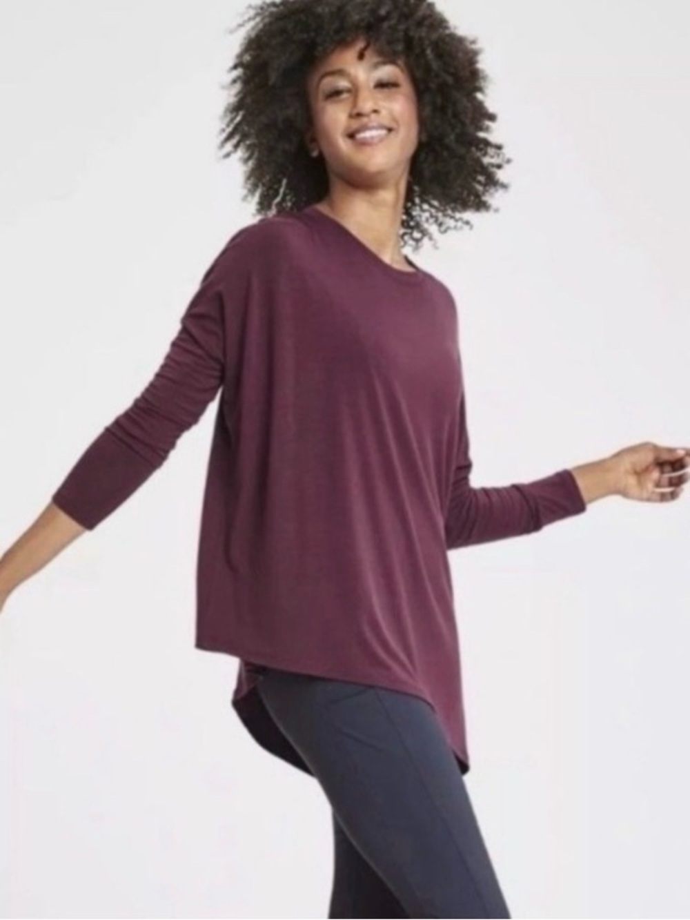 Athleta Asymmetrical Cloudlight Restore Relaxed Long-Sleeve Women's Top in Plum